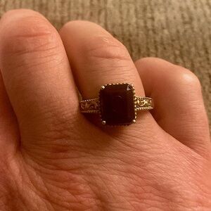 Beautiful topaz 925 Sterling silver ring